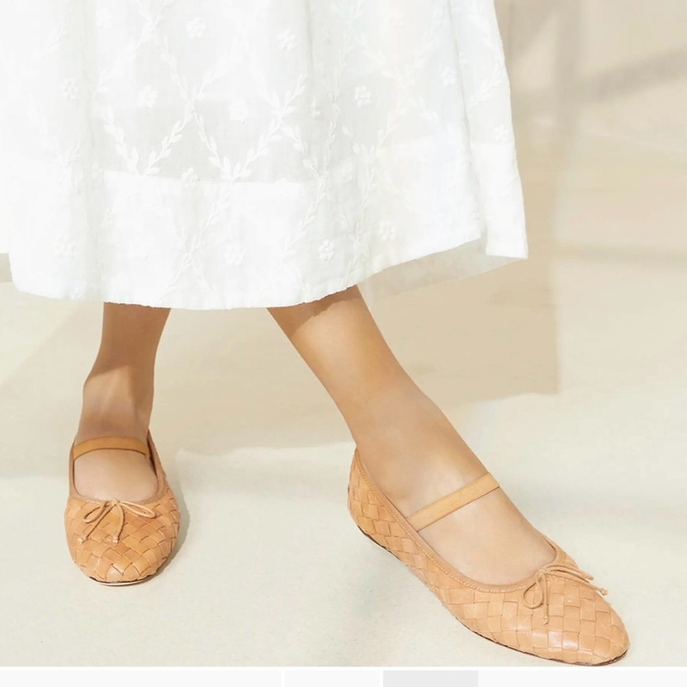 Loeffler Randall Let now Woven Leather Ballerina  Bow Flat Honey Size 7.5